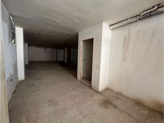 Nave industrial en venta en Ayuntamiento - Centro en Alzira