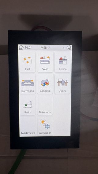 Panel KNX Zennio Z50 ZVIZ50 con licencia para app