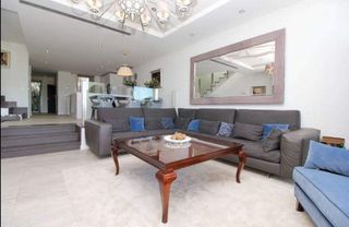 Casa adosada en alquiler en Sierra Blanca en Marbella