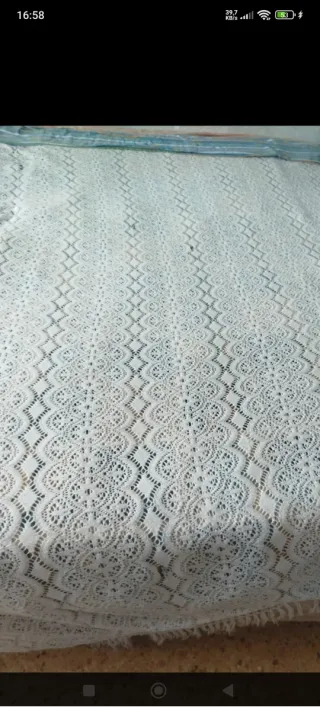20 Toallas Lavabo + Colcha 1.35