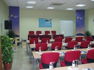 Oficina en alquiler en La Granja-La Colina-Los Pastores en Algeciras