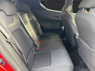 Toyota C-HR 1.8 125H Active 90 kW (122 CV)