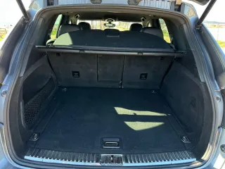 Porsche Cayenne 2012 URGE VENDER