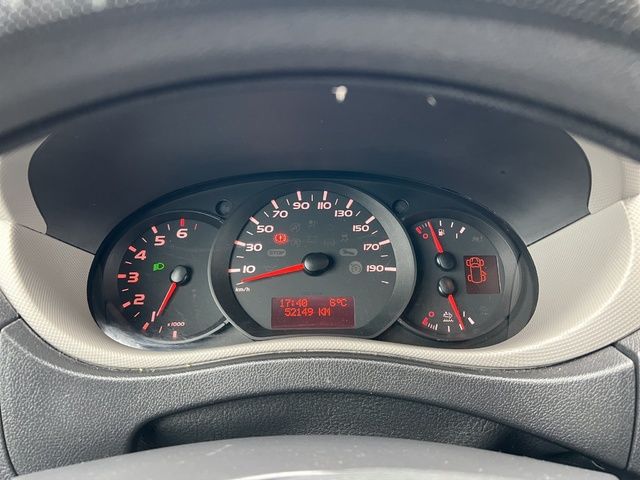 Nissan NV400 Furgon 2.3 dCi Comfort 3.5t L2H2 FWD 96 kW (130 CV)