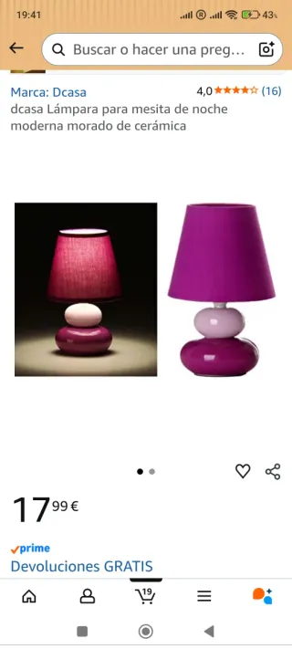 Mesita de noche blanca con lamparita de regalo