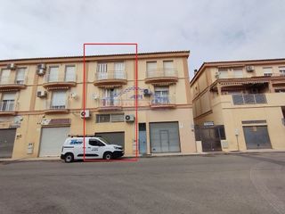 Casa adosada en venta en Linares