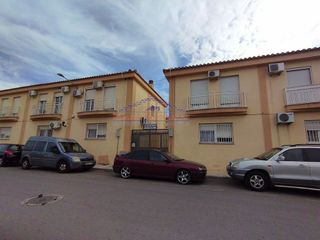 Casa adosada en venta en Linares