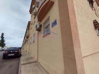 Casa adosada en venta en Linares