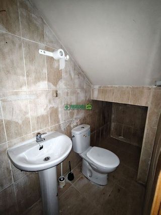 Casa adosada en venta en Olías del Rey