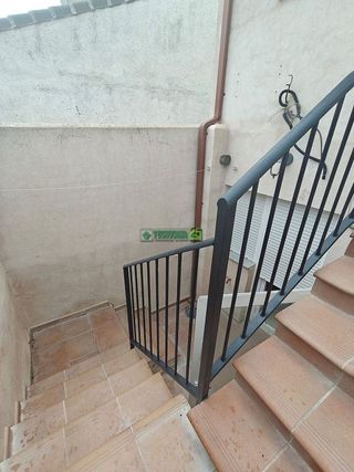 Casa adosada en venta en Olías del Rey