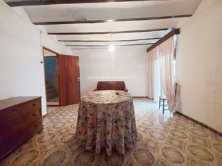 Casa en venta en Baeza