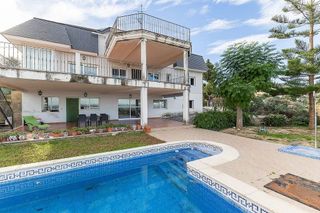 Chalet en venta en Centro en Chiva