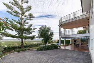 Chalet en venta en Centro en Chiva