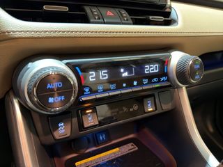 Toyota Rav4 2.5l hybrid Luxury 160 kW (218 CV)