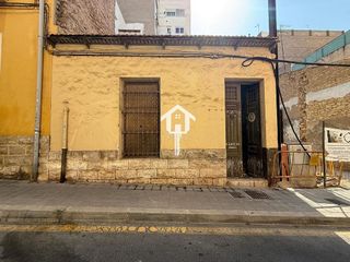 Casa adosada en venta en Carolinas Bajas en Alicante