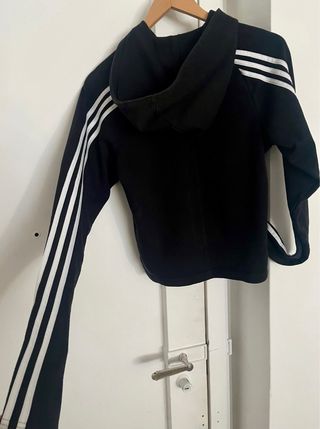Sudadera Adidas Negra con Capucha