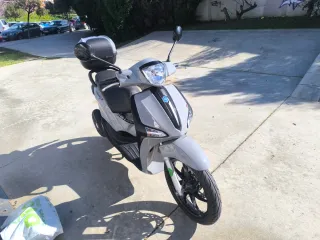 Piaggio Liberty 50 Scooter Gris/Negro
