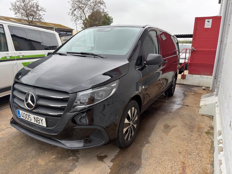 Mercedes-Benz Vito 2025