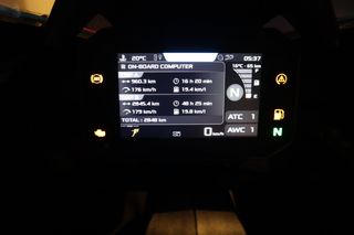 Aprilia RS 660 - Moto Deportiva Azul/Roja