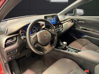 Toyota C-HR 1.8 125H Active 90 kW (122 CV)