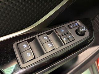 Toyota C-HR 1.8 125H Active 90 kW (122 CV)