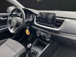 Kia Stonic 1.0 T-GDi MHEV iMT Concept 74 kW (100 CV)