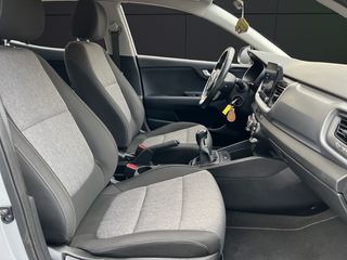 Kia Stonic 1.0 T-GDi MHEV iMT Concept 74 kW (100 CV)