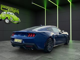 Ford Mustang 5.0 Ti-VCT V8 GT Fastback 328 kW (446 CV)