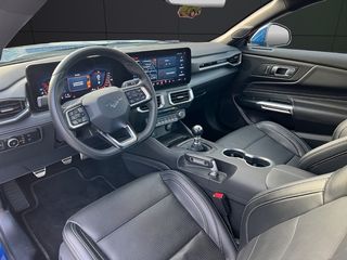 Ford Mustang 5.0 Ti-VCT V8 GT Fastback 328 kW (446 CV)