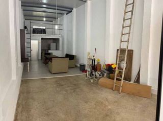 Local comercial en venta en Moguer