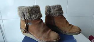 Botines serraje marrón T.36