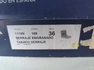 Botines serraje marrón T.36