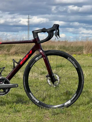 Bicicleta de carretera BH ocasión