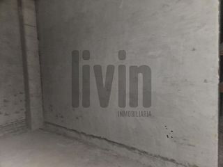 Local comercial en venta en Renfe - Bulevar 1º y 2º Fase en Jaén