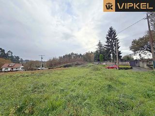 Solar en venta en Cambre