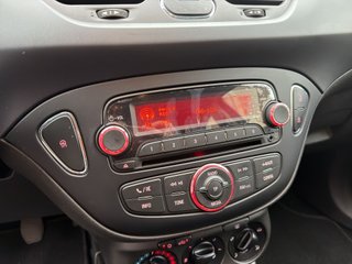Opel Corsa 1.4 Business 66 kW (90 CV)