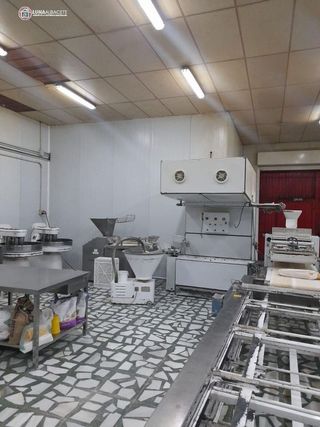 Nave industrial en venta en Santa Cruz - Industria - Polígono Campollano en Albacete