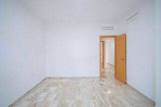 Piso en venta en Alcalá del Río