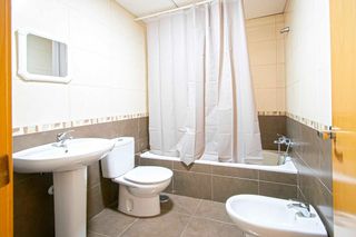 Piso en venta en Alcalá del Río