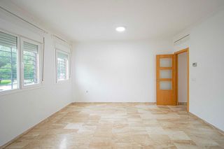 Piso en venta en Alcalá del Río