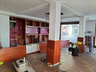 Local comercial en venta en Centro Ciudad en Manises