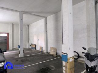 Local comercial en venta en El Llano en Gijón