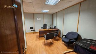 Nave industrial en venta en La Estación en Badajoz