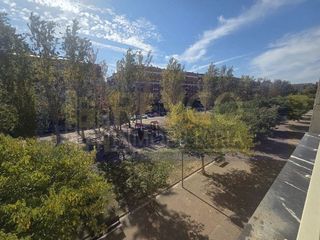 Piso en venta en Cascajos - Piqueras en Logroño