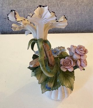 Scultura fiori Capodimonte