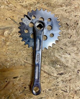 Plato 150-28 Bici Cuadradillo