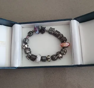 Pulsera Pandora Plata y Morado