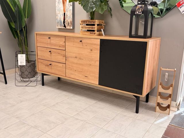 APARADOR MODERNO - NUEVO DE PAQUETE