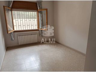 Casa en venta en Vidreres