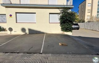 Piso en venta en Salatar en Roses